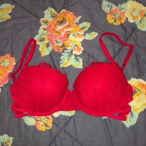 PINK red lace push-up bra
